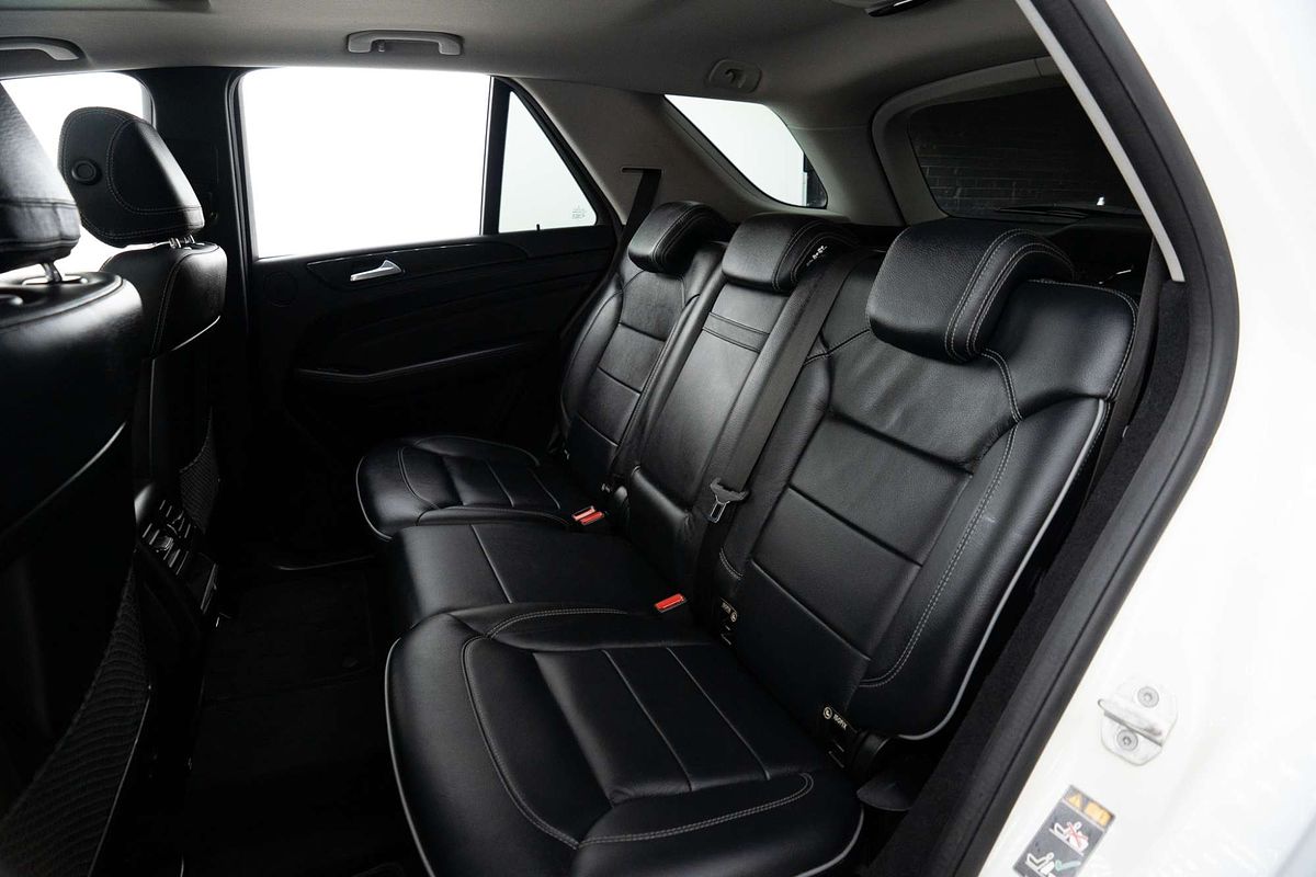 2013 Mercedes-Benz M-Class ML350 BlueTEC W166