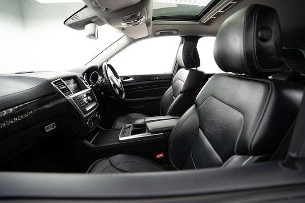 2013 Mercedes-Benz M-Class ML350 BlueTEC W166