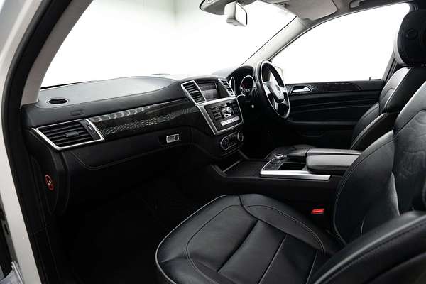 2013 Mercedes-Benz M-Class ML350 BlueTEC W166