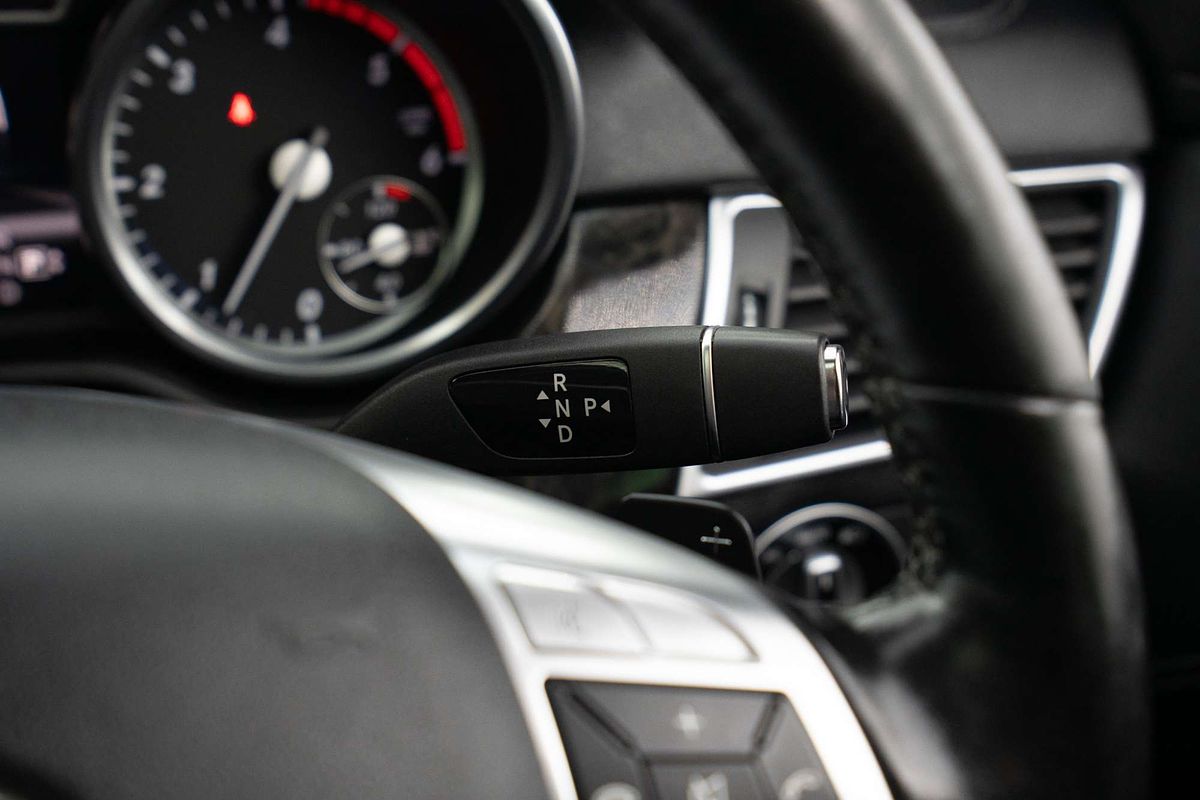 2013 Mercedes-Benz M-Class ML350 BlueTEC W166