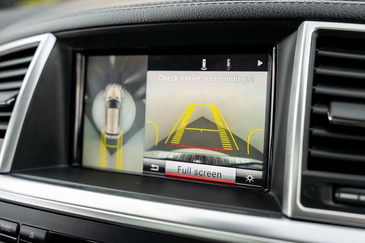 2013 Mercedes-Benz M-Class ML350 BlueTEC W166