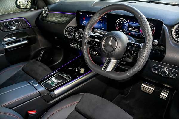 2025 Mercedes-Benz GLA-Class GLA200 H247