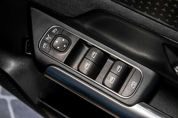 2025 Mercedes-Benz GLA-Class GLA200 H247