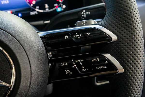 2025 Mercedes-Benz GLA-Class GLA200 H247