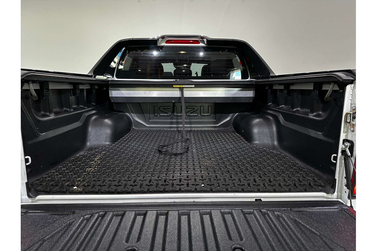 2023 Isuzu D-MAX X-TERRAIN  4X4