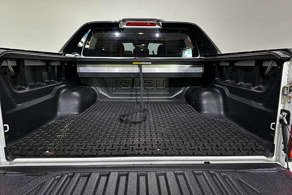2023 Isuzu D-MAX X-TERRAIN  4X4