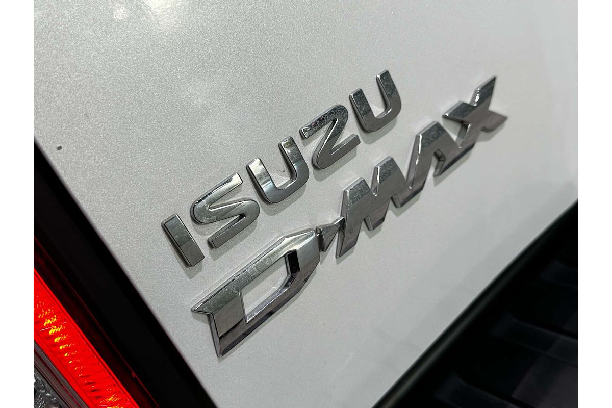 2023 Isuzu D-MAX X-TERRAIN  4X4