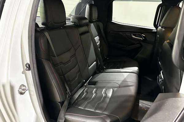 2023 Isuzu D-MAX X-TERRAIN  4X4