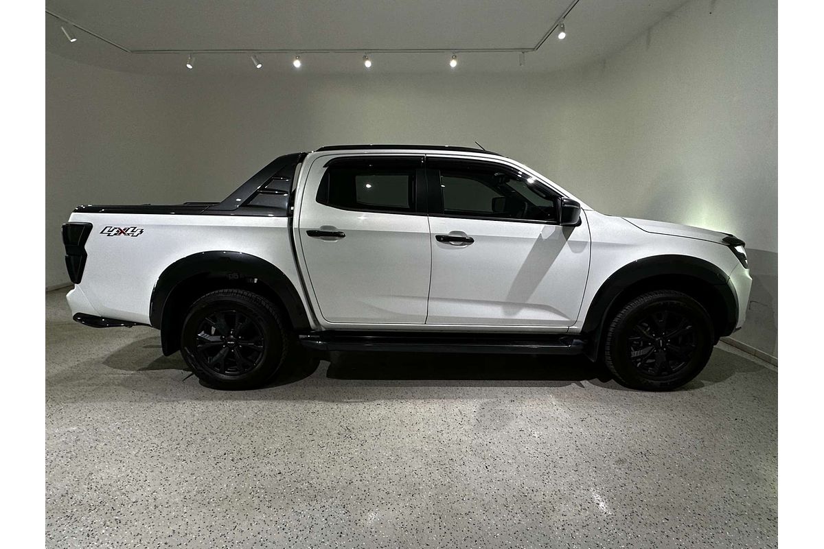 2023 Isuzu D-MAX X-TERRAIN  4X4