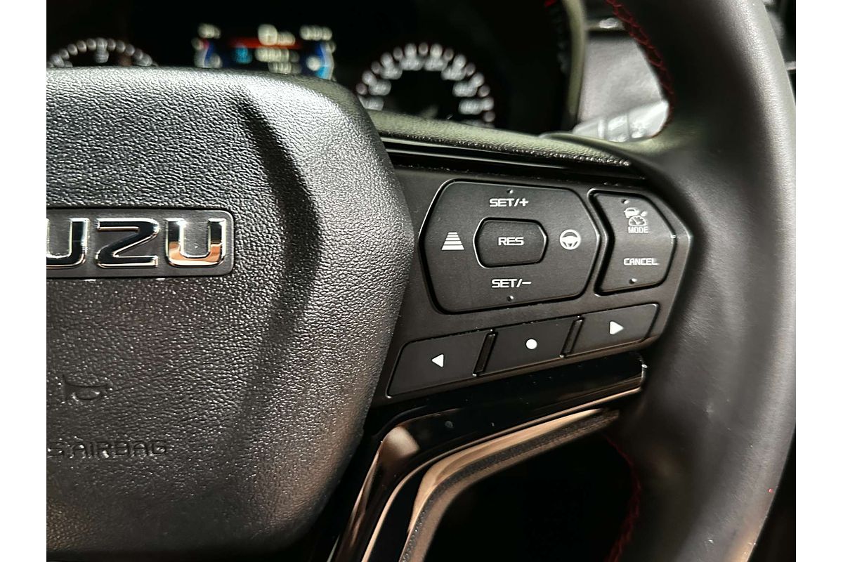 2023 Isuzu D-MAX X-TERRAIN  4X4