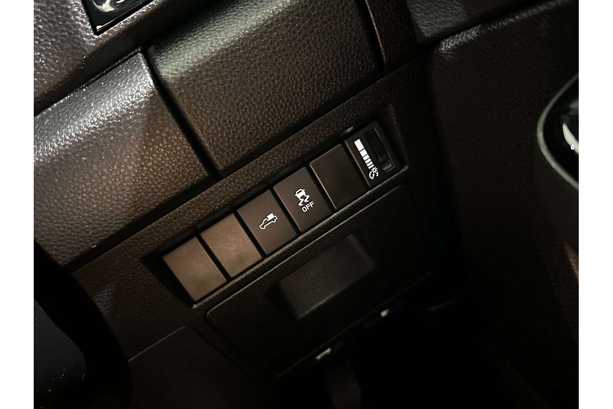 2023 Isuzu D-MAX X-TERRAIN  4X4