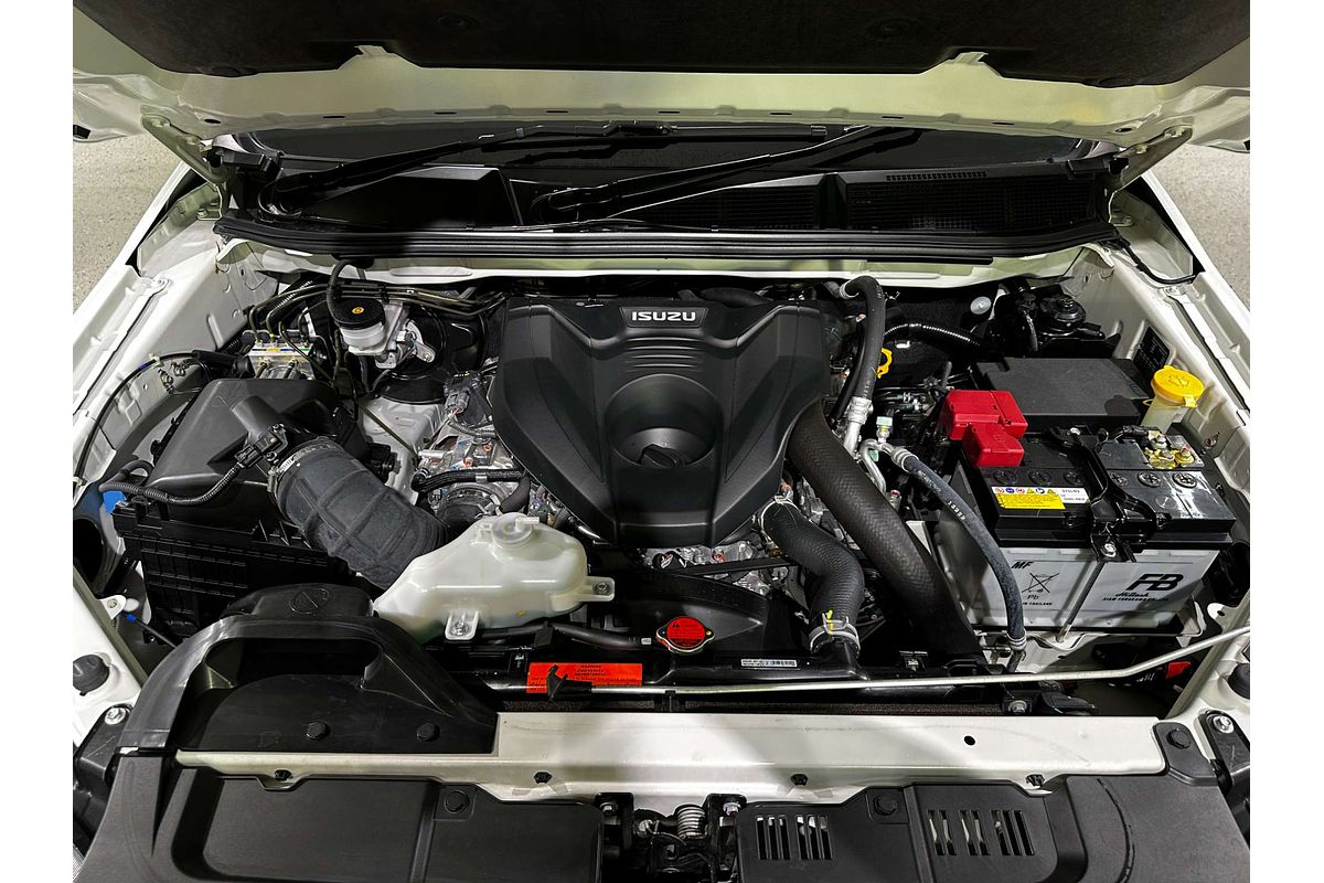 2023 Isuzu D-MAX X-TERRAIN  4X4