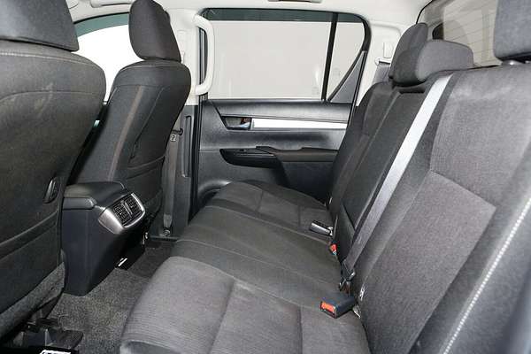 2018 Toyota Hilux SR5 GUN126R 4X4