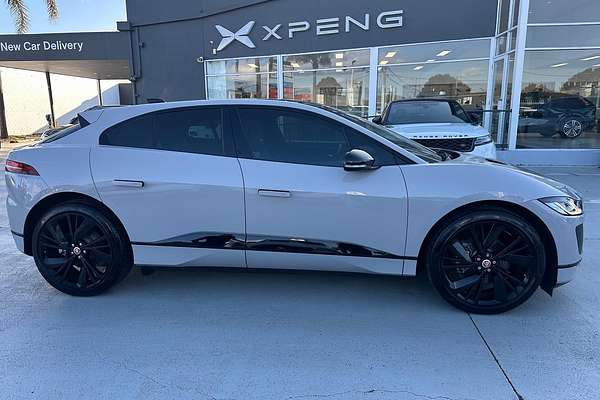 2022 Jaguar I-PACE EV400 SE X590