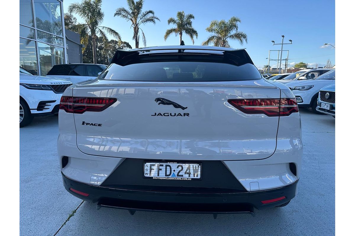 2022 Jaguar I-PACE EV400 SE X590