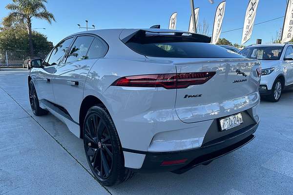 2022 Jaguar I-PACE EV400 SE X590