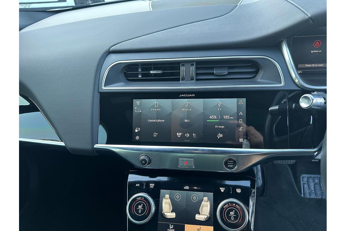 2022 Jaguar I-PACE EV400 SE X590