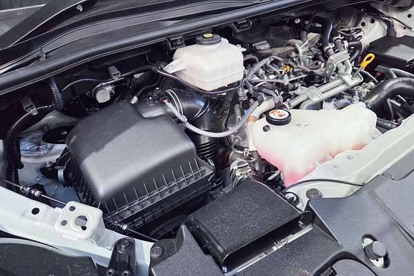 2022 Toyota Hiace GDH300R LWB