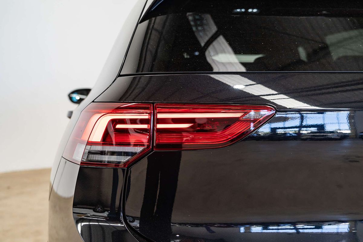 2021 Volkswagen Golf GTI 8