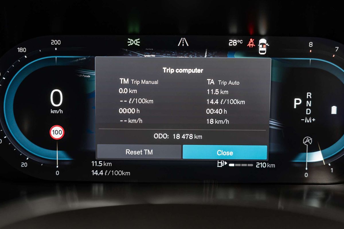 2022 Volvo XC60 B5 Inscription