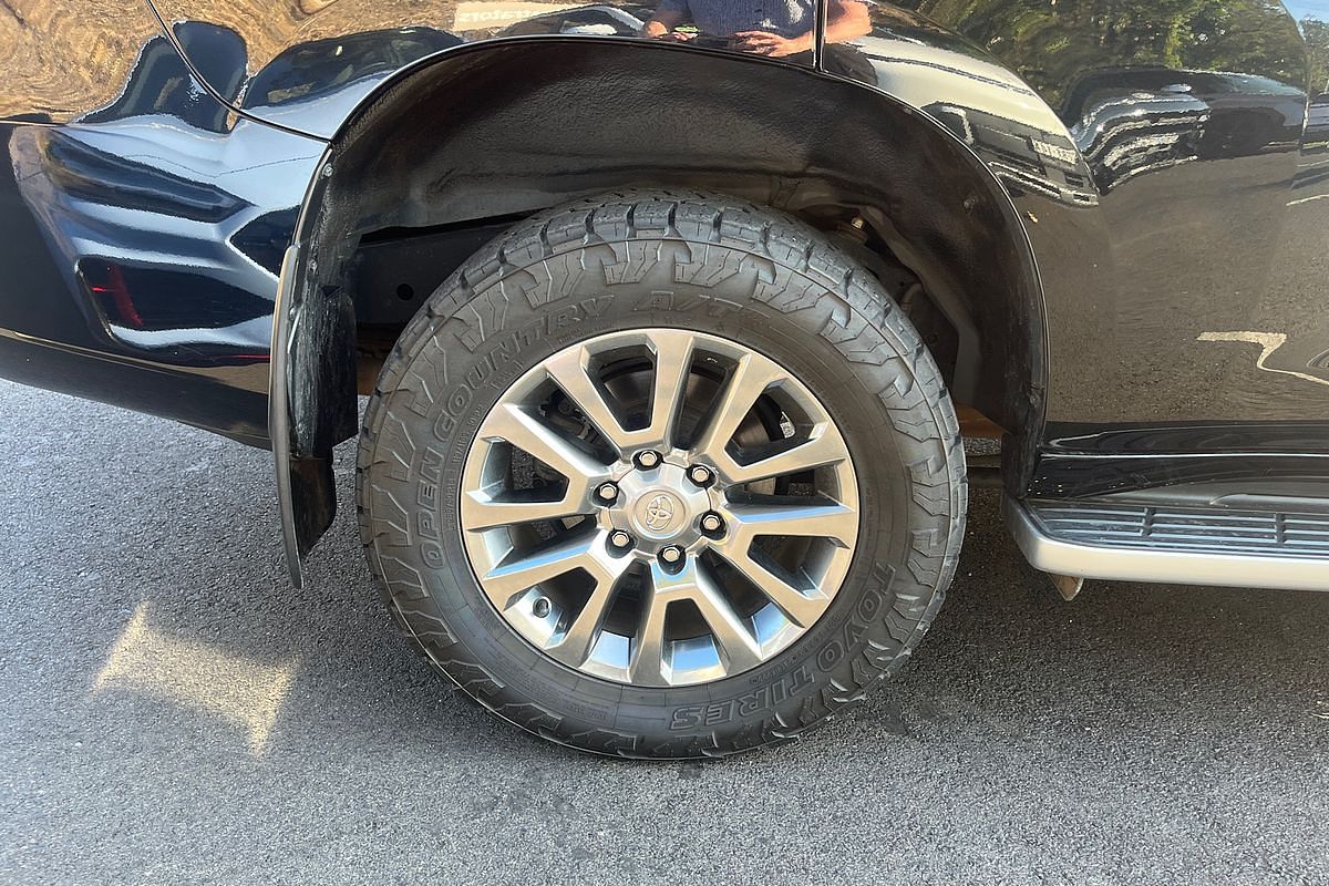 2019 Toyota Landcruiser Prado Kakadu GDJ150R