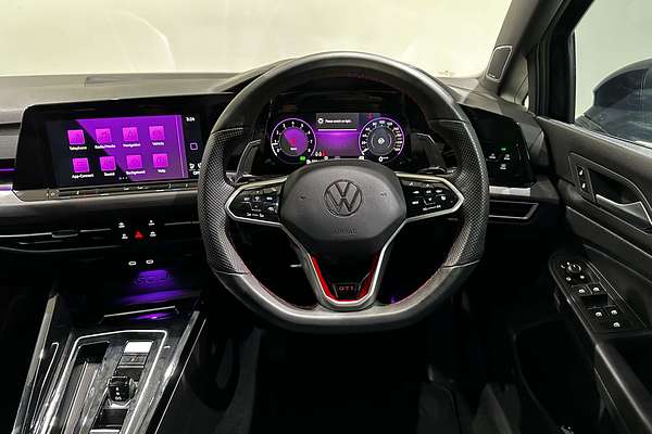 2023 Volkswagen Golf GTI 8