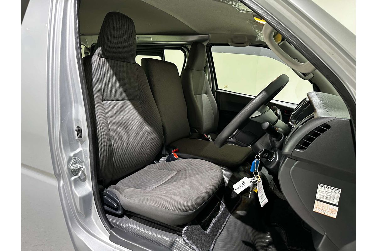 2020 Toyota Hiace TRH200V