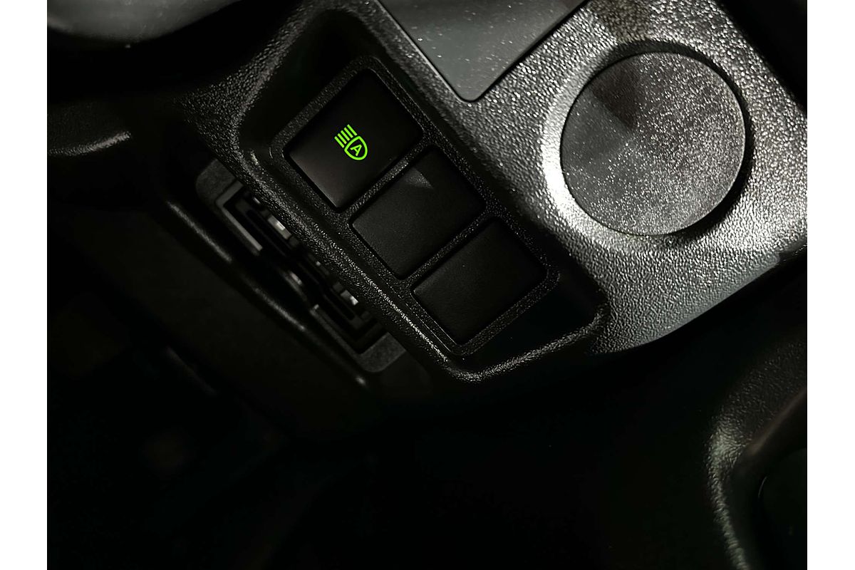 2020 Toyota Hiace TRH200V