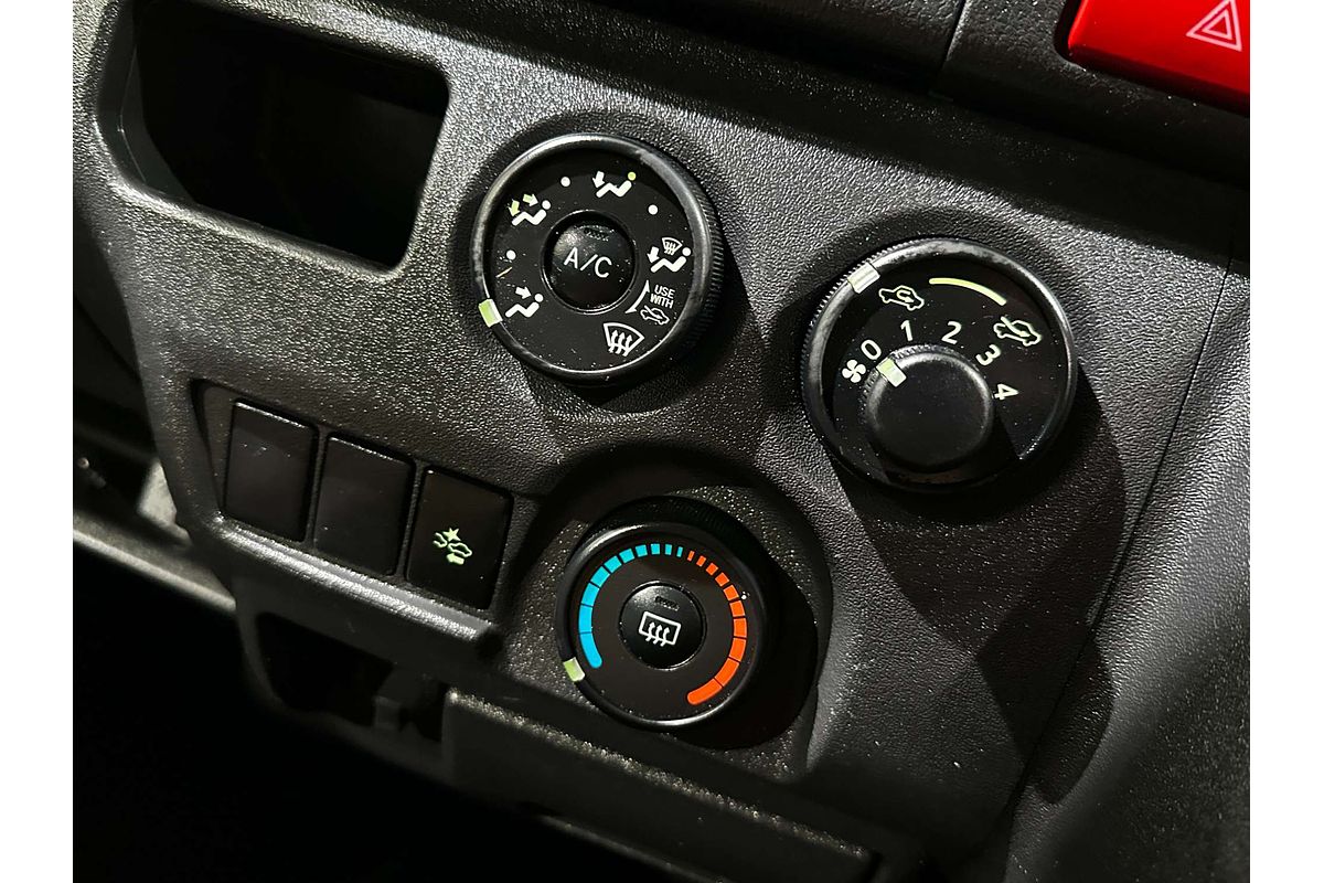 2020 Toyota Hiace TRH200V