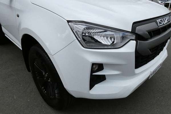 2021 Isuzu D-MAX