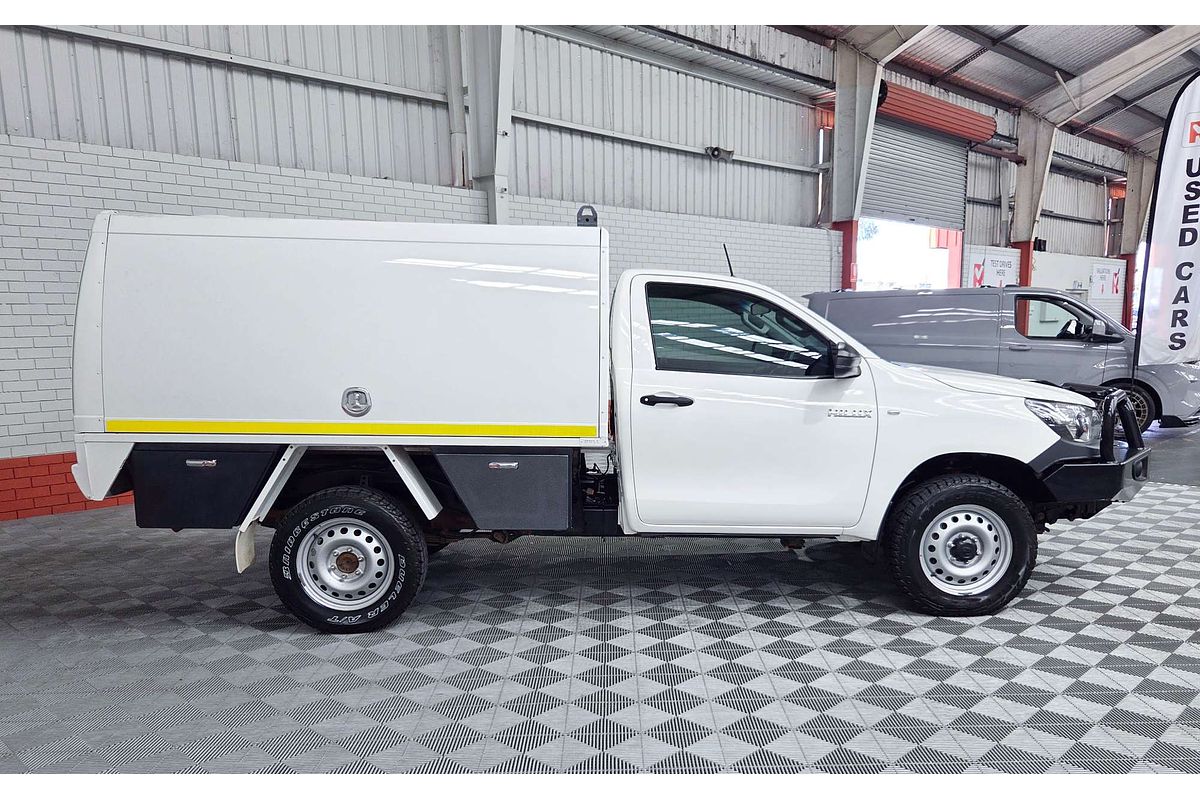 2018 Toyota Hilux Workmate GUN125R 4X4