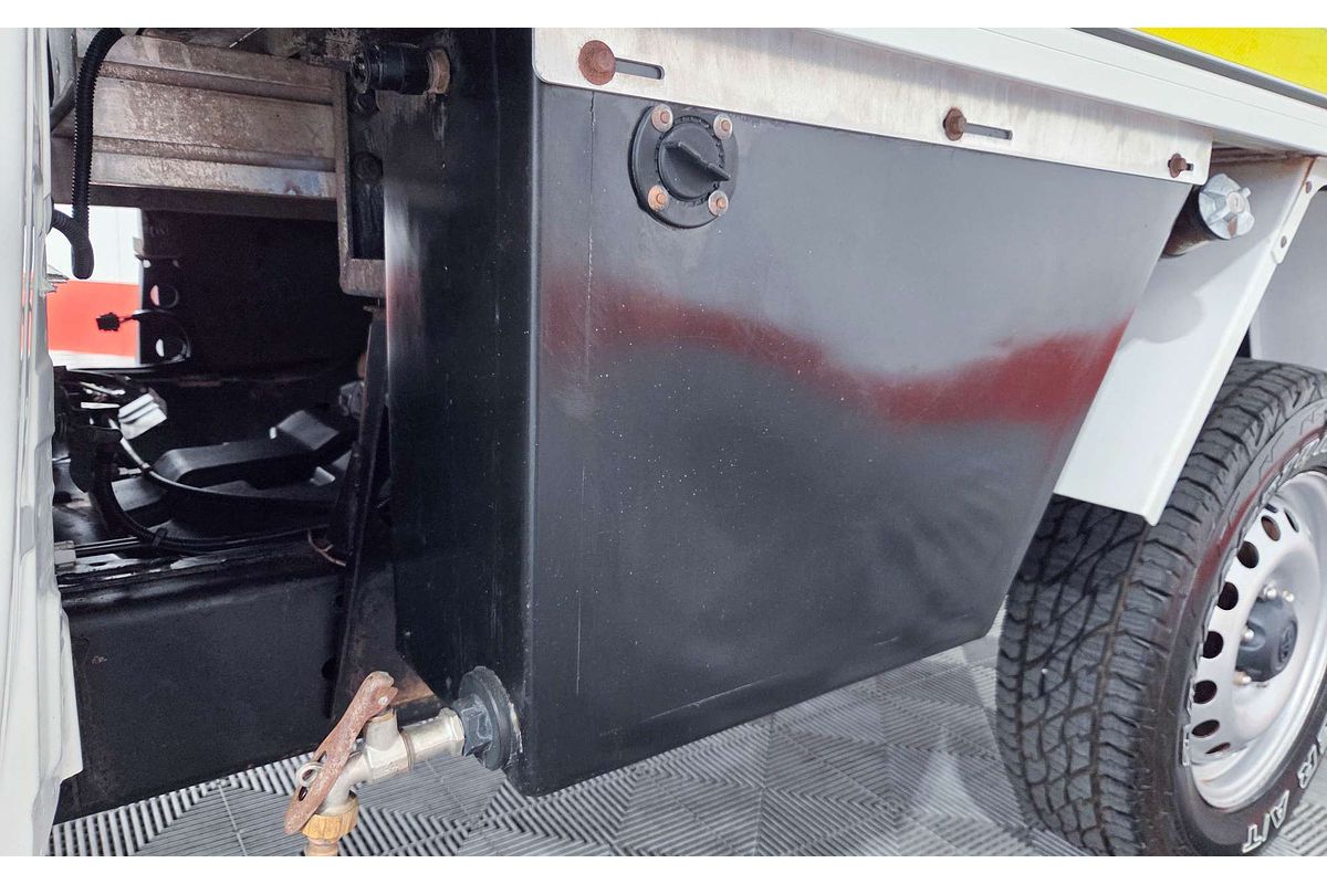 2018 Toyota Hilux Workmate GUN125R 4X4