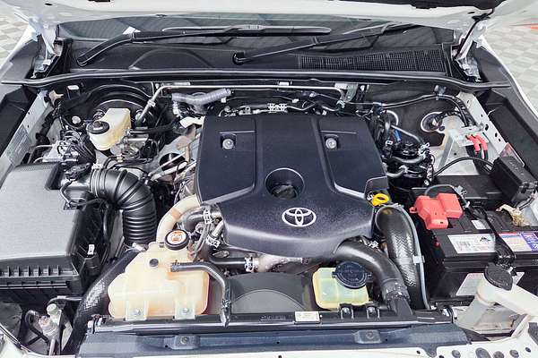 2018 Toyota Hilux Workmate GUN125R 4X4