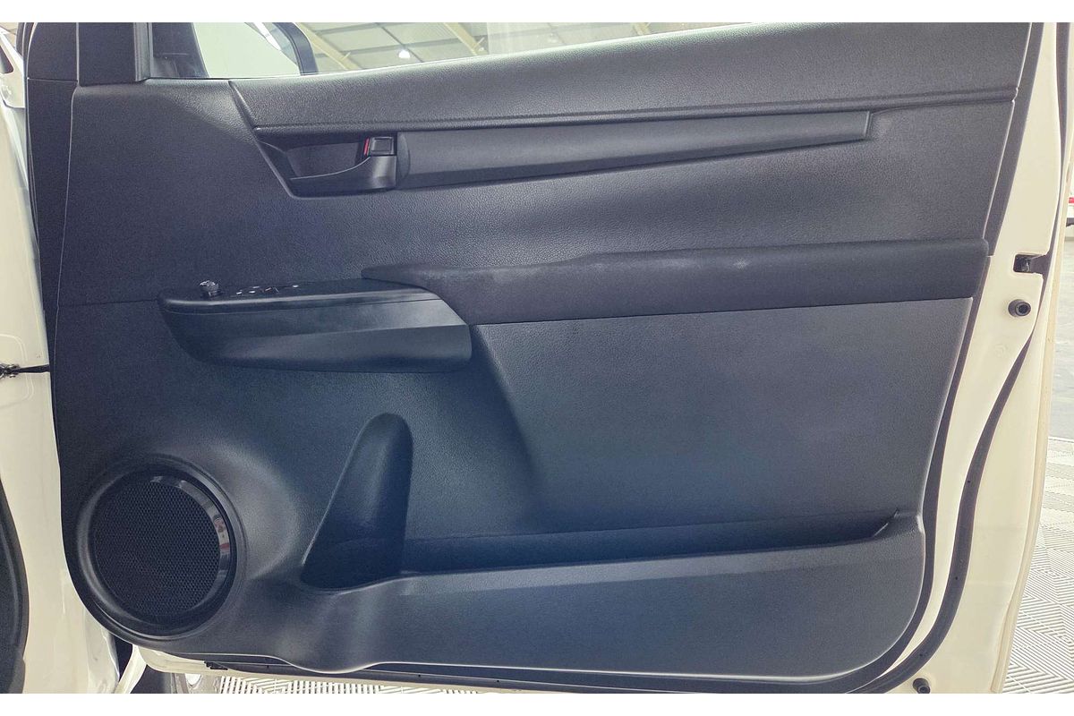 2018 Toyota Hilux Workmate GUN125R 4X4