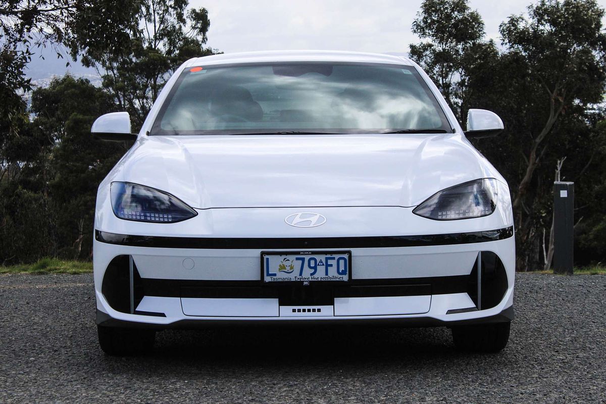 2024 Hyundai IONIQ 6 DYNAMIQ CE.V1