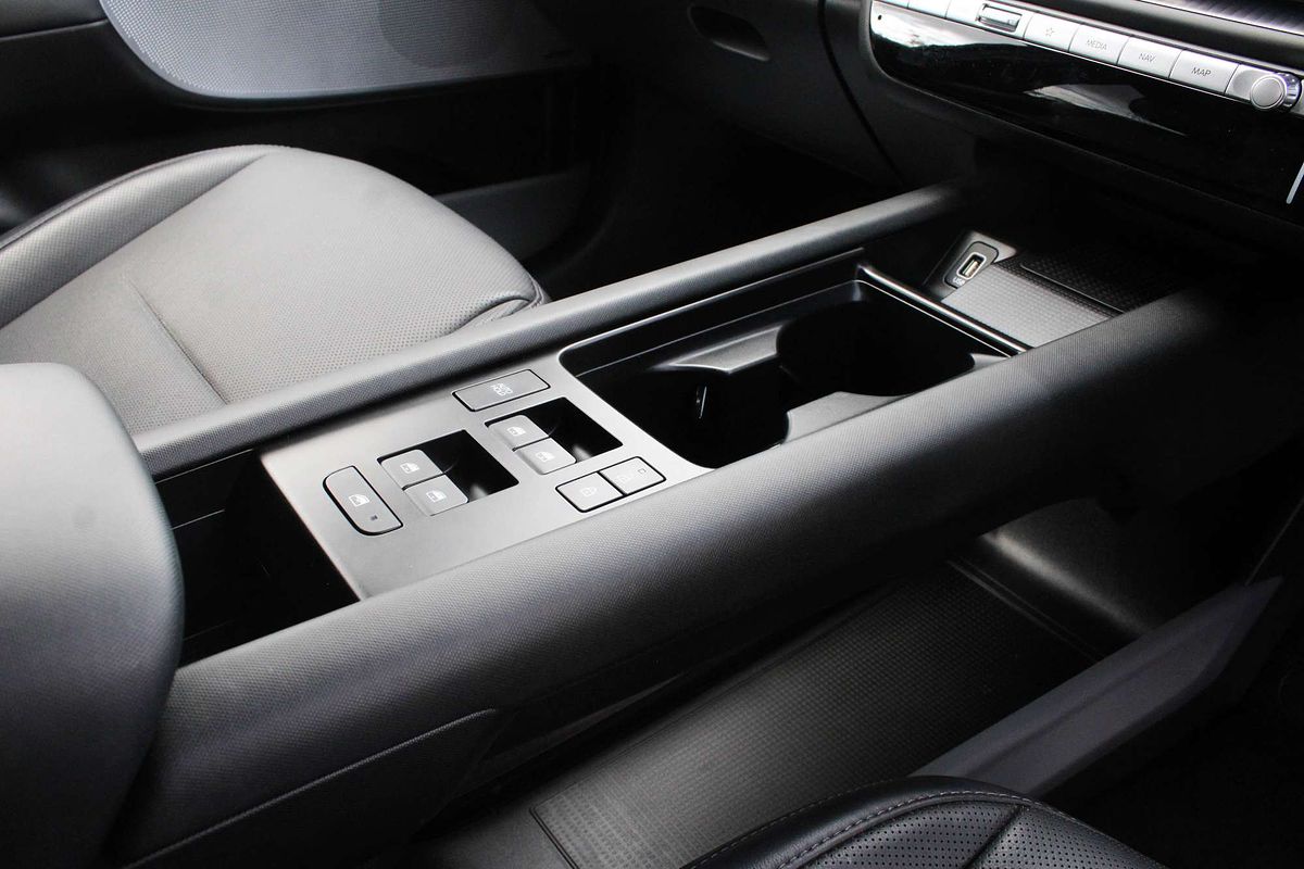 2024 Hyundai IONIQ 6 DYNAMIQ CE.V1