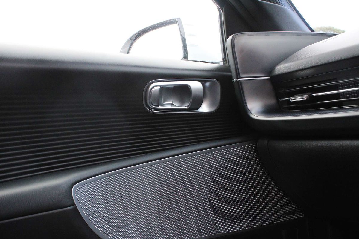 2024 Hyundai IONIQ 6 DYNAMIQ CE.V1