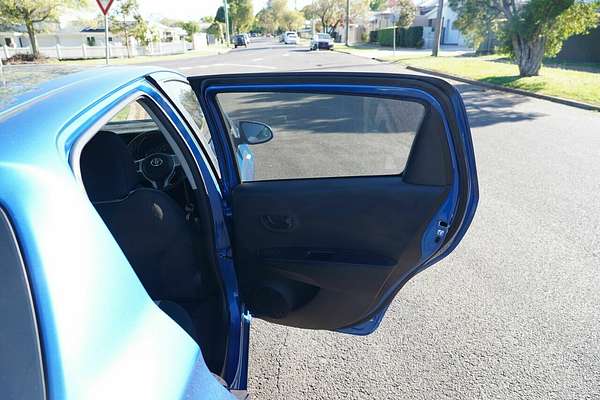 2013 Toyota Yaris YR NCP130R