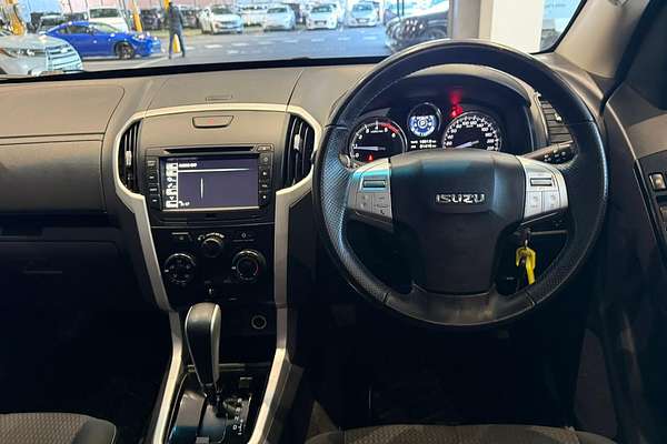 2021 Isuzu MU-X LS-M