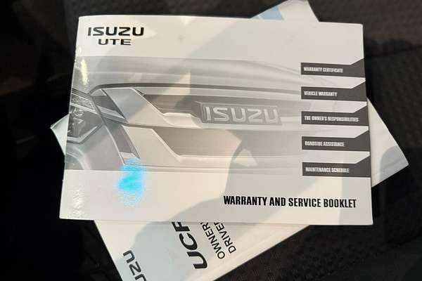 2021 Isuzu MU-X LS-M