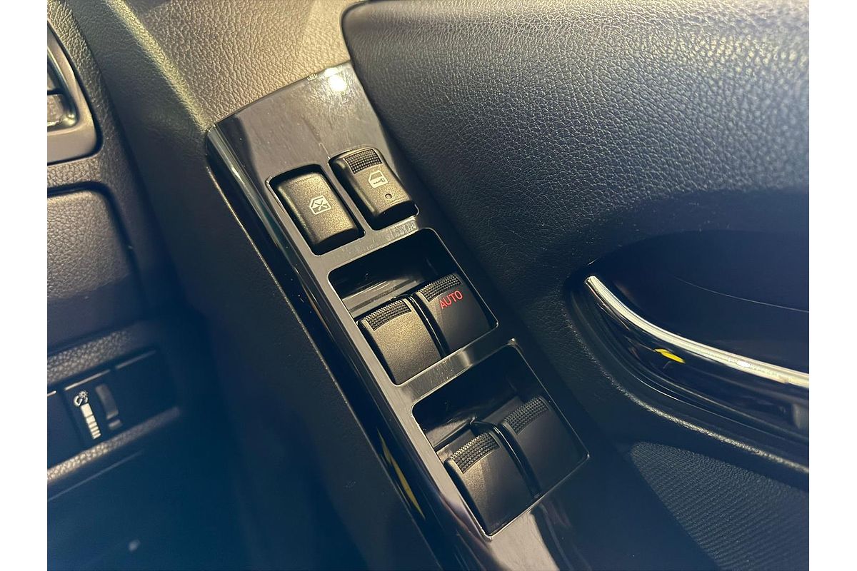 2021 Isuzu MU-X LS-M