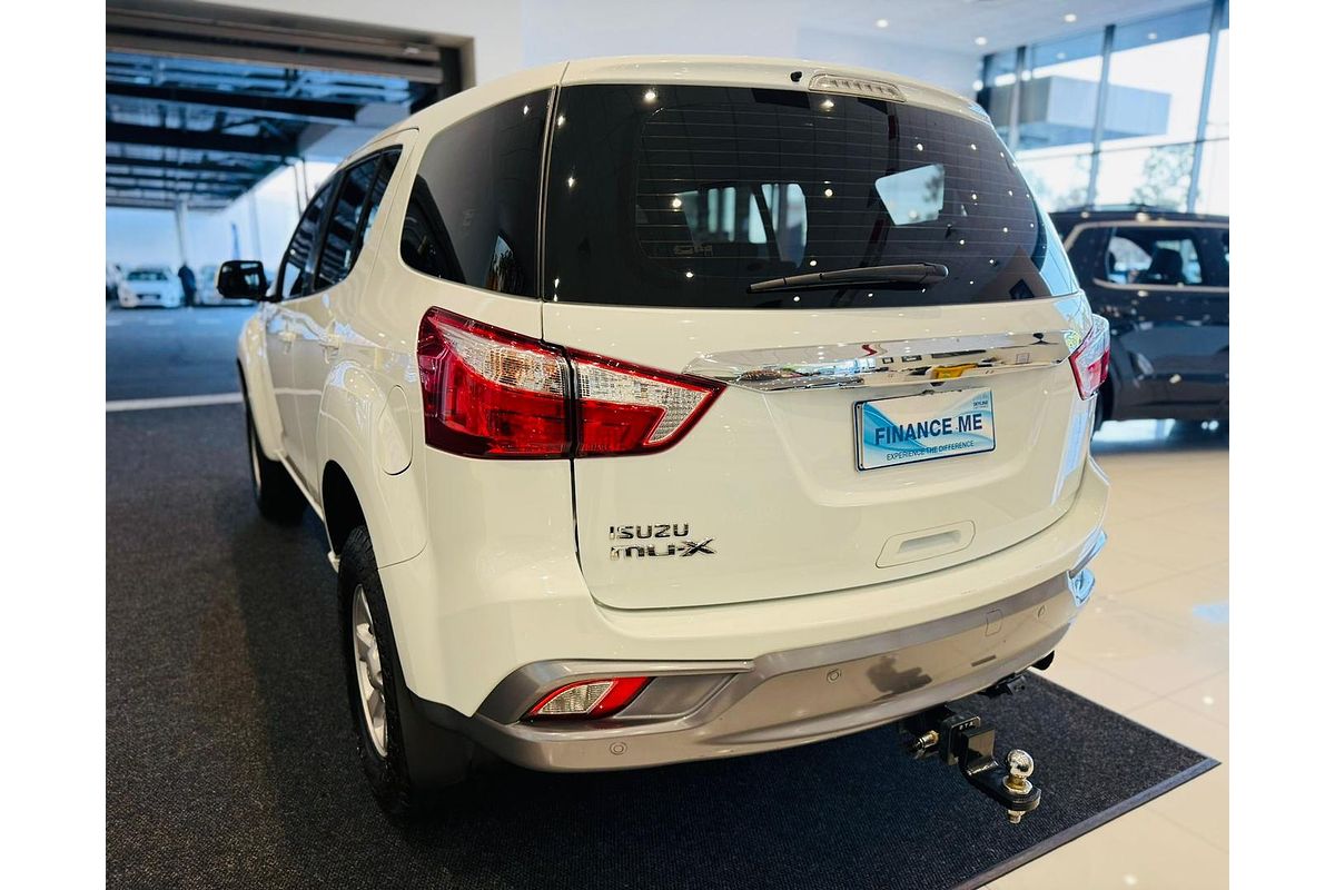 2021 Isuzu MU-X LS-M