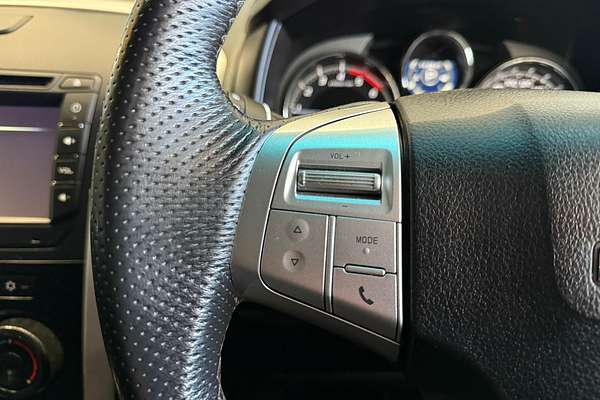 2021 Isuzu MU-X LS-M