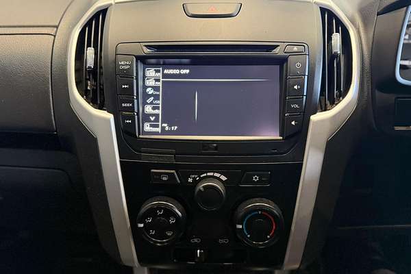 2021 Isuzu MU-X LS-M