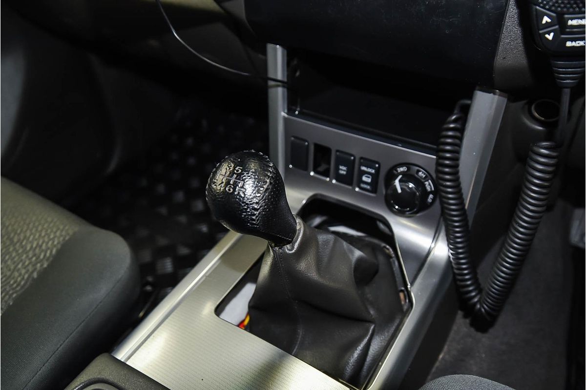 2010 Nissan Navara ST-X D40 4X4