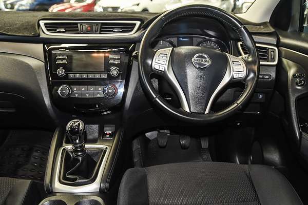 2015 Nissan QASHQAI ST J11
