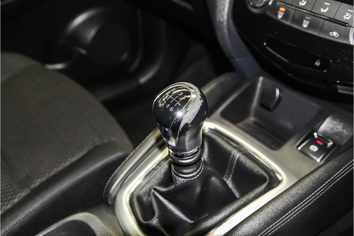 2015 Nissan QASHQAI ST J11