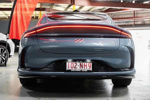 2025 MG IM5 Performance P12L