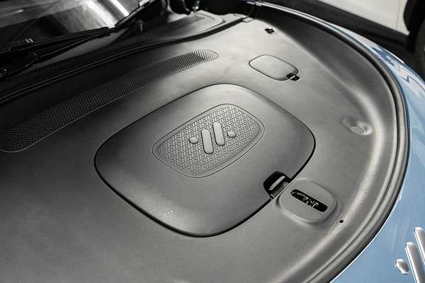 2025 MG IM5 Performance P12L