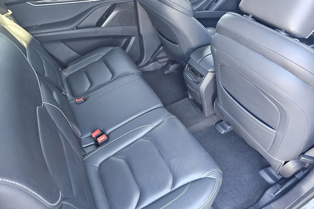 2020 LDV D90 Executive SV9A